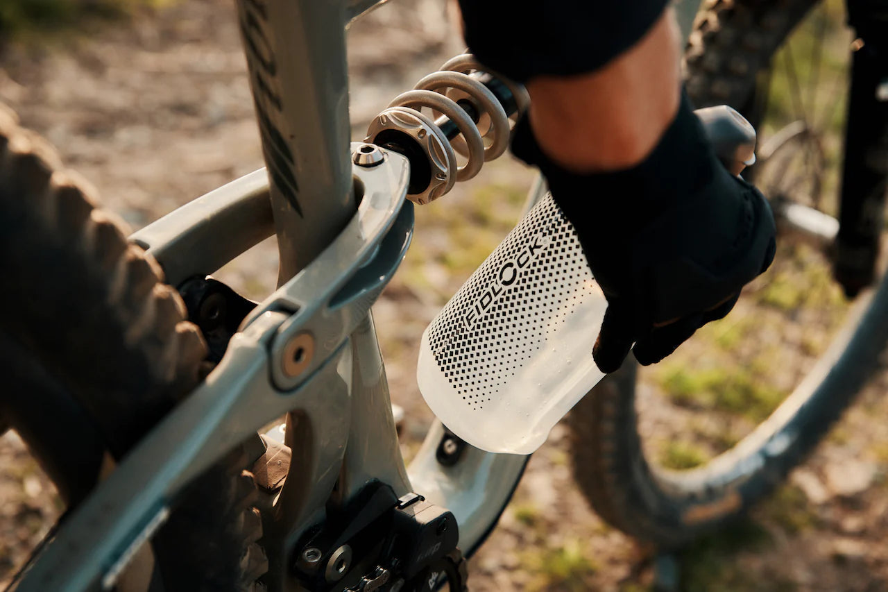 Fidlock 750ML Bottle + Bike Base - biket.co.za