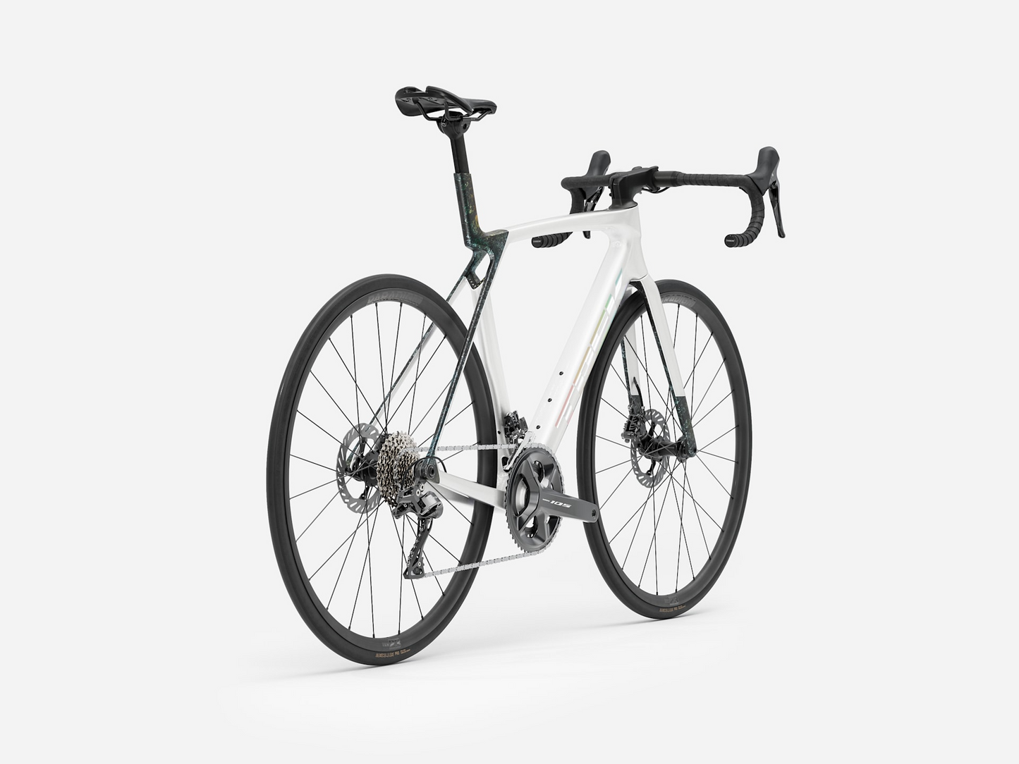2026 Trek Madone SL 5 Gen 8 - Gloss Crystal White/Matte Deep Smoke - biket.co.za