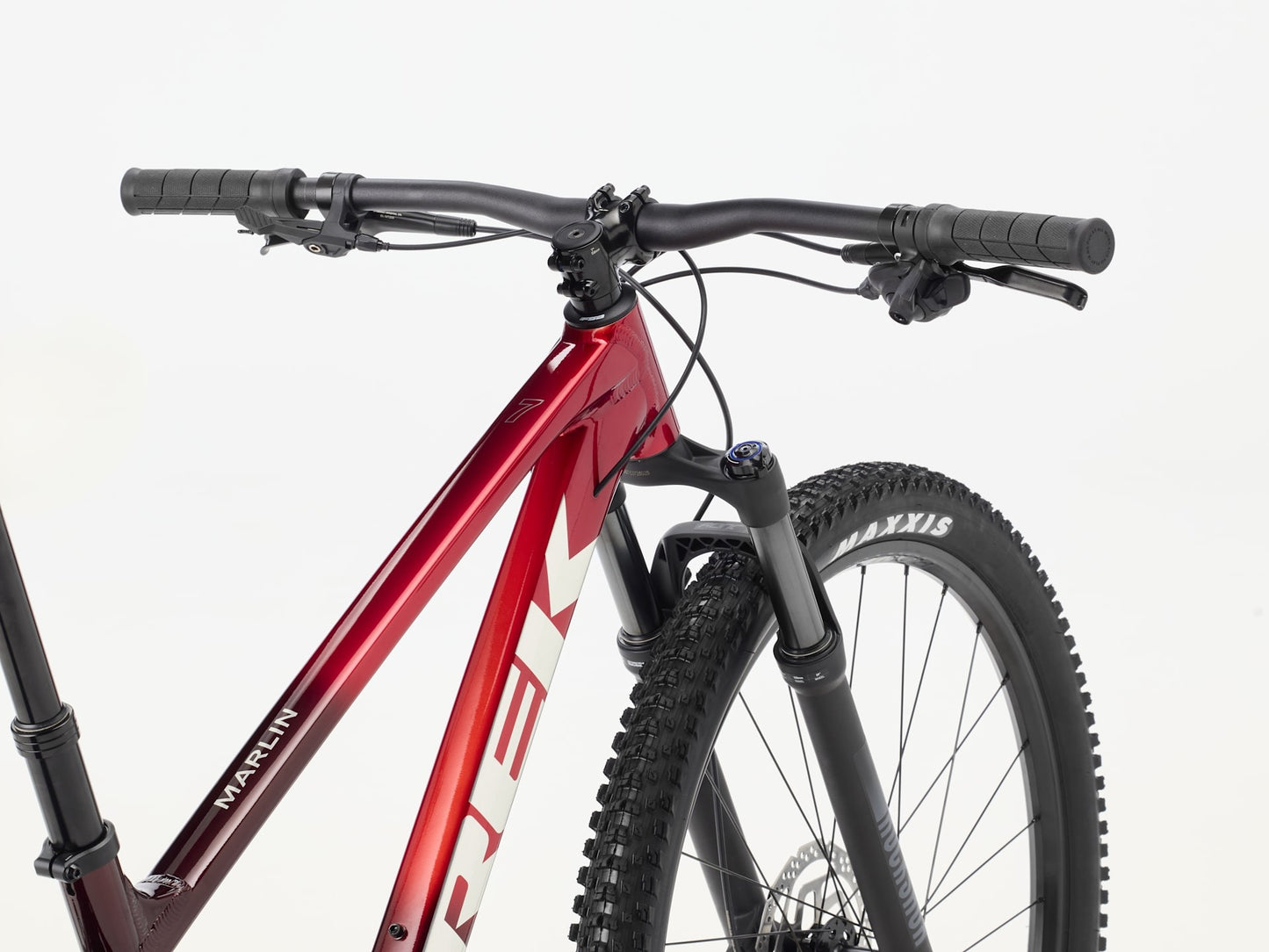 2026 Trek Marlin 7 Gen 3 - Fury Red/Lithium Grey Fade - biket.co.za
