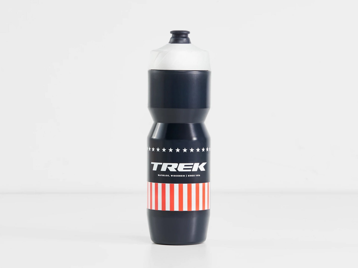 Trek Voda 769 ml/26 oz Water Bottle- Nautical Navy/White - biket.co.za