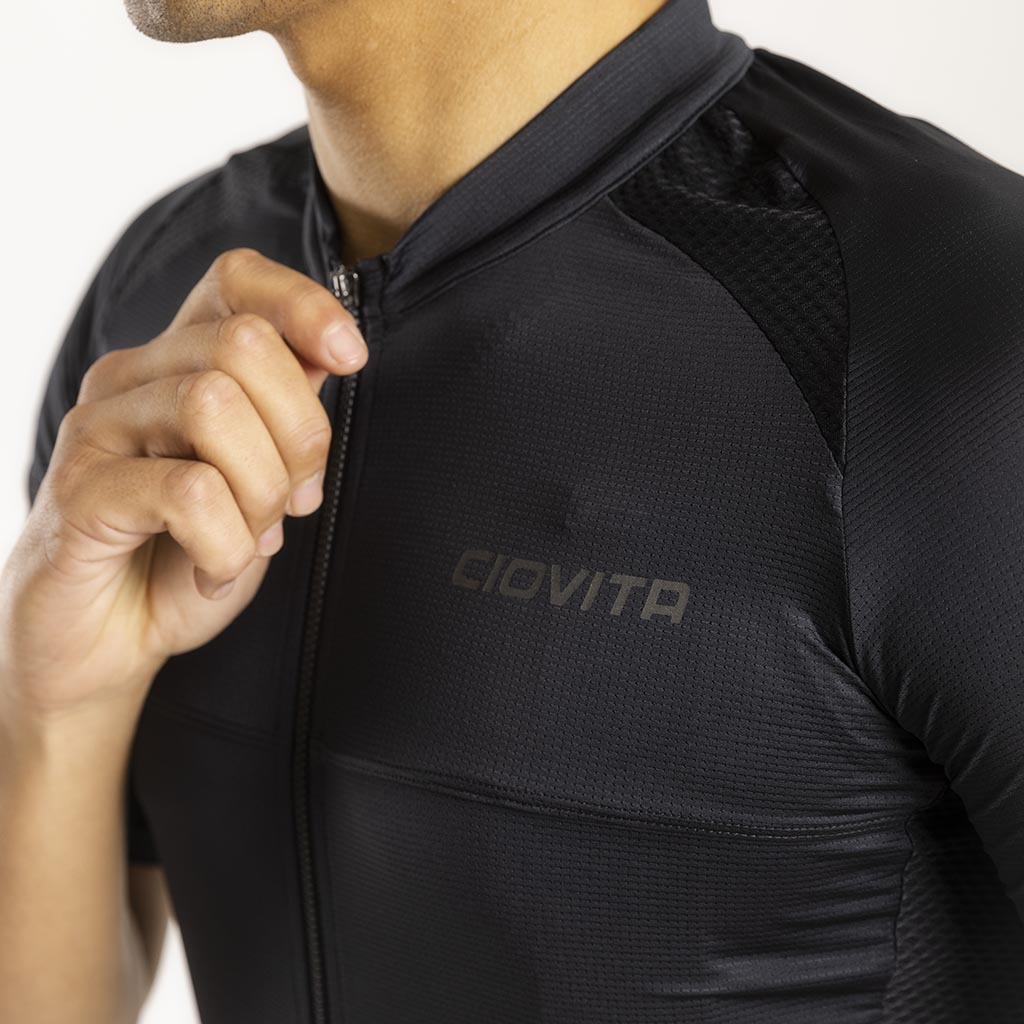 Ciovita Men's Nucleo Sport Fit Jersey- Black - biket.co.za