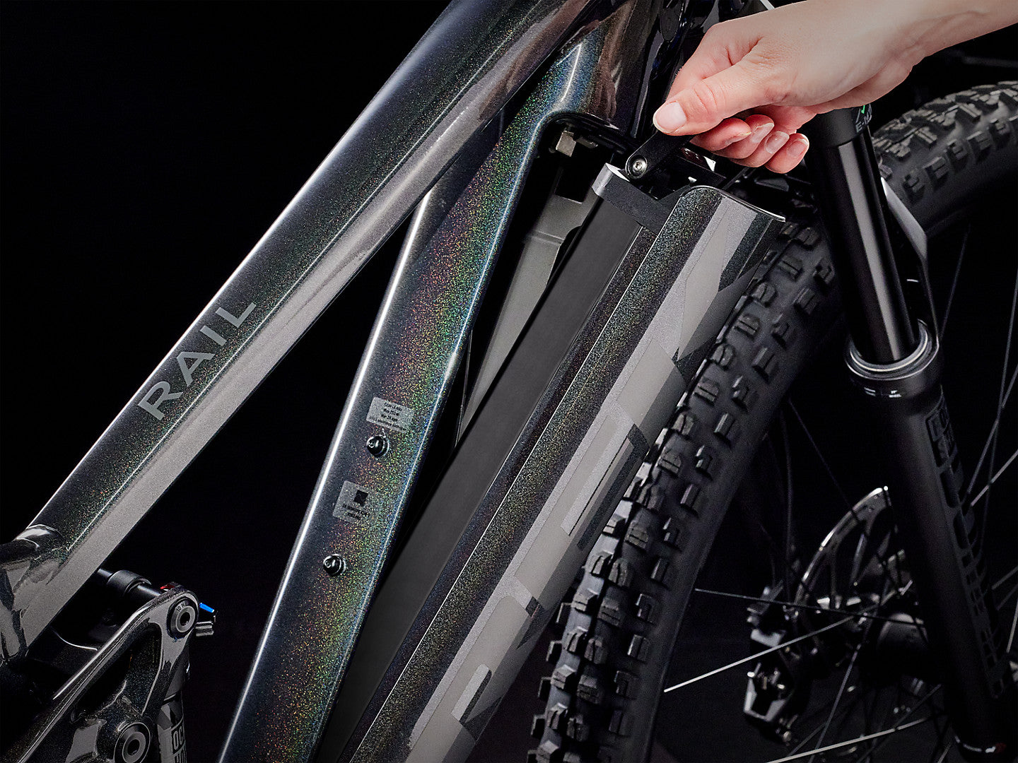 2023 Trek Rail 7 Deore/XT Gen 3 - Dark Prismatic⚡️ - biket.co.za